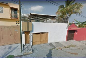 Casa en fraccionamiento en  Chamilpa, Cuernavaca, Morelos