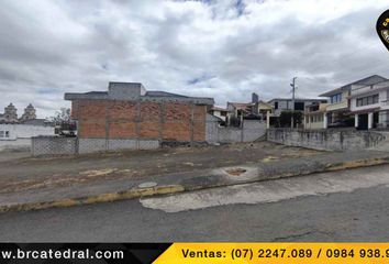 Terreno Comercial en  Azogues