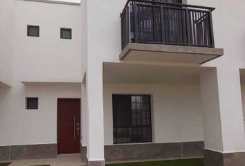 Casa en fraccionamiento en  Boulevard El Dorado, Fraccionamiento El Dorado, León, Guanajuato, 37590, Mex