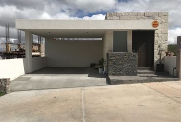 Casa en fraccionamiento en  Avenida Sierravista, Fracc Garita De Jalisco, San Luis Potosí, 78294, Mex