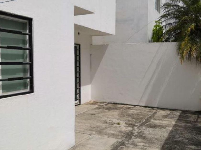 venta Casa en Ixtapa, Puerto Vallarta, Puerto Vallarta (ST10-513)