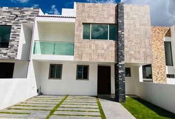 Casa en  Ampliación Santa Julia, Pachuca De Soto