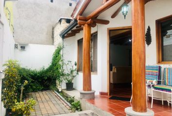 Casa en  8p4p+r4 Cotacachi, Ecuador