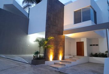 Casa en condominio en  Calle Orquídeas 100, Morelos, México