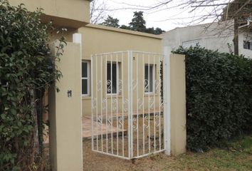 Casa en  Villa Udaondo, Partido De Ituzaingó