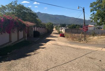 Lote de Terreno en  Escuela Macedonio Alcala, Avenida Miguel Cabrera, Barrio San Miguel 1ra Sección, Tlalixtac De Cabrera, Oaxaca, 68270, Mex