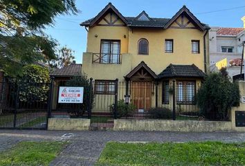 Casa en  Ciudad Jardín Lomas Del Palomar, Tres De Febrero