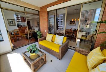 Apartamento en  Poblado, Medellín