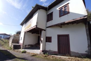 Casa en  Salas, Asturias