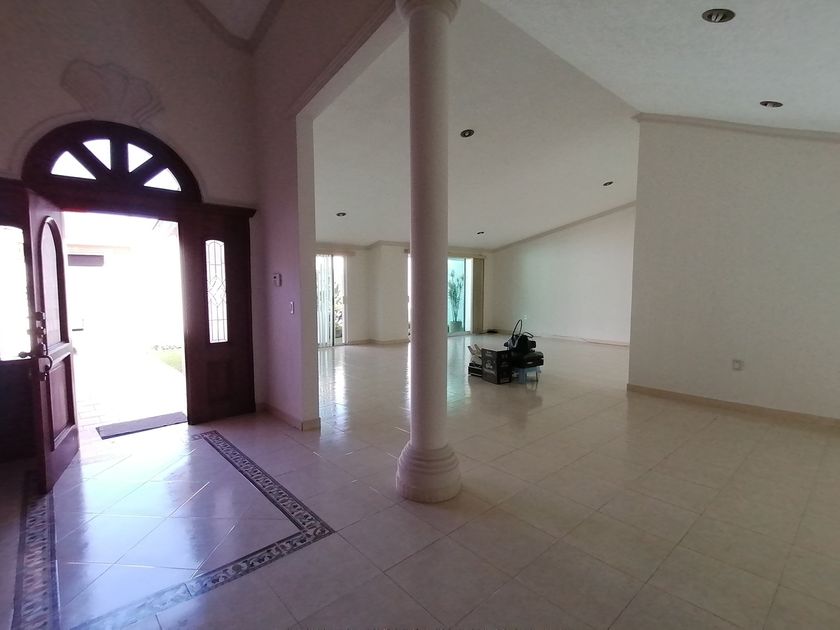 venta Casa en Villas de Irapuato, Irapuato, Guanajuato (EBIX6874s