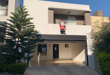 38 casas en venta en Residencial Las Lomas Sector Jardines, García -  