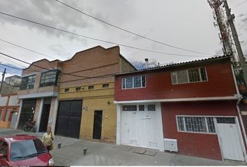 Lote de Terreno en  Calle 19c 33 67, Cundinamarca, Bogotá, Distrito Capital, Col