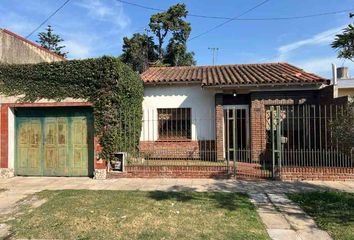 Casa en  Bernal, Partido De Quilmes