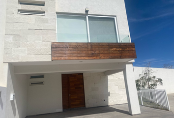 Casa en fraccionamiento en  Calle Juan De Montoro 330a, Aguascalientes Centro, Aguascalientes, 20000, Mex