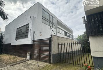 Oficina en  Lardón - Doctrina Del Sabor, Carrera 46 7 121, Patio Bonito, Medellín, Antioquia, Col