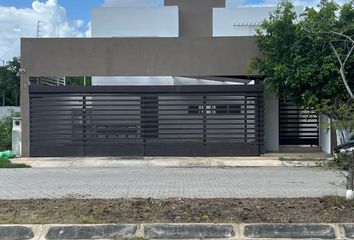 Casa en  Calle 7, Fraccionamiento San Carlos, Mérida, Yucatán, 97130, Mex