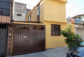 Casa en  Los Reyes Ixtacala, Tlalnepantla De Baz