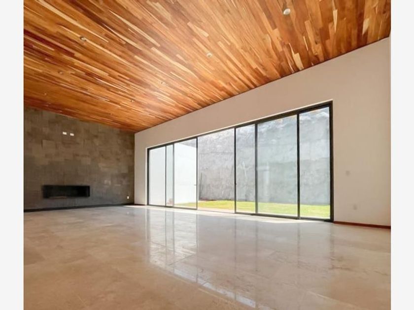 venta Casa en Tres Marías, Morelia, Morelia, Michoacán (MX22NK6289