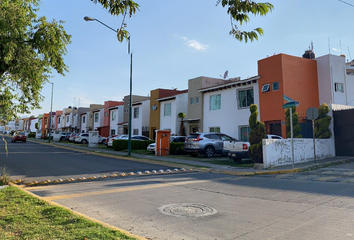 Casa en fraccionamiento en  Calle 5 De Mayo, San Bartolomé Tlaltelulco, Metepec, México, 52160, Mex