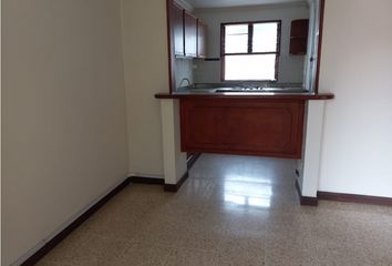 Apartamento en  Las Violetas, Medellín