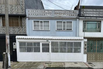Casa en  Bellavista Occidental, Bogotá