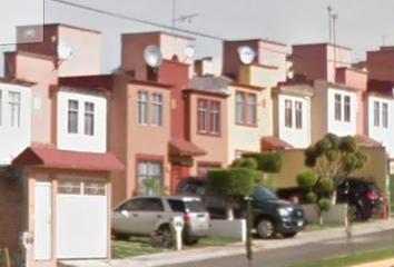 Casa en  Avenida Cointzio 245-245, Ampliación San Isidro Itzícuaro, Morelia, Michoacán De Ocampo, 58337, Mex