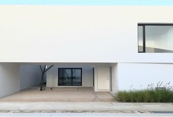 Casa en condominio en  Pueblo Cholul, Mérida, Yucatán