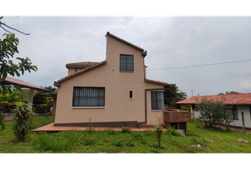 Casa en  Anatolí, La Mesa