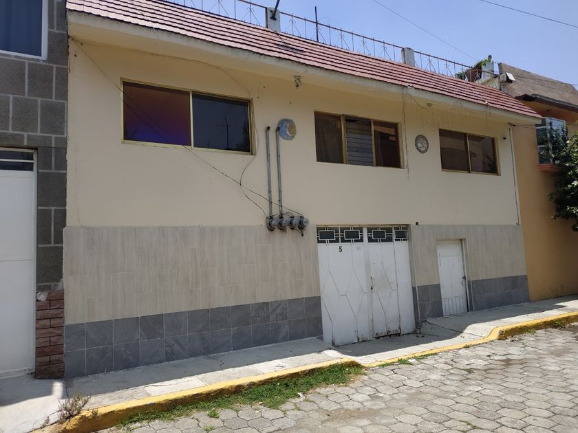 venta Casa en Ampliación Santa María Tulpetlac, Ecatepec de Morelos  (409210--334)