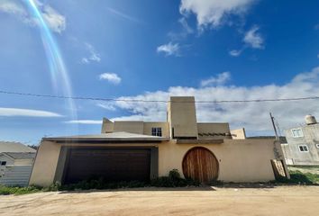 Casa en  Praderas Del Ciprés Sección 2, Baja California Norte