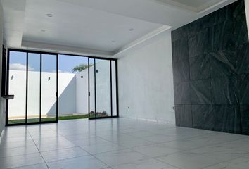 Casa en  Extensión Vista Hermosa, Cuernavaca, Morelos