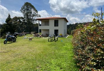 Villa-Quinta en  Maceo, Antioquia