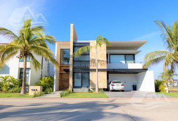 Casa en  Ejido Nuevo Vallarta, Bahía De Banderas