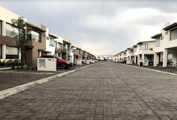 Casa en condominio en  Camino A San Marcos De La Cruz, Calimaya, México, 52203, Mex