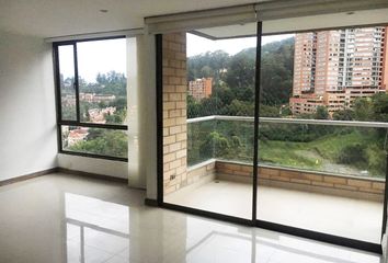 Apartamento en  Altos Del Poblado, Medellín