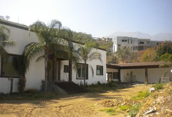 Quinta en  El Barrial, Santiago, Nuevo León