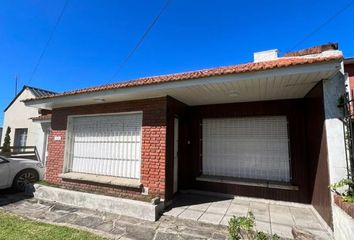 Casa en  Cabrera 3068, Mar Del Plata, General Pueyrredón, B7603, Buenos Aires, Arg