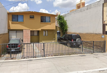 Casa en  Calle Fray Motolinía 39-65, Cimatario, Querétaro, 76030, Mex