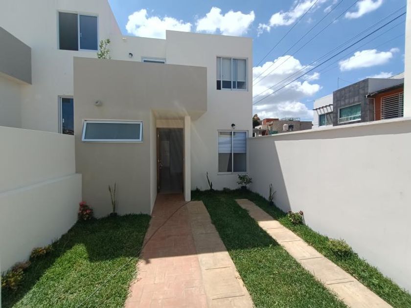 venta Casa en Lomas Del Paraíso, Xalapa (MX22-MZ9435)