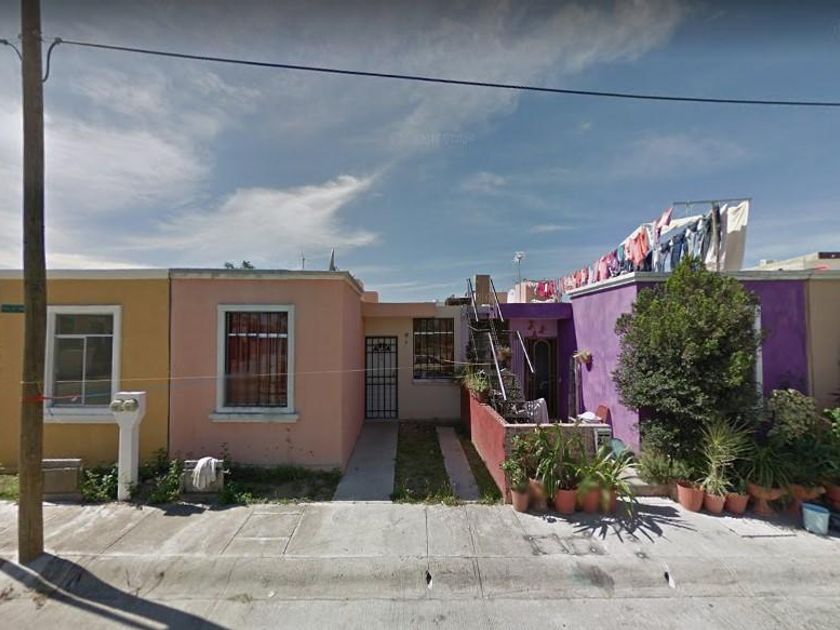 venta Casa en Fraccionamiento Jardines del Sol, Bahía de Banderas  (BOK80593)