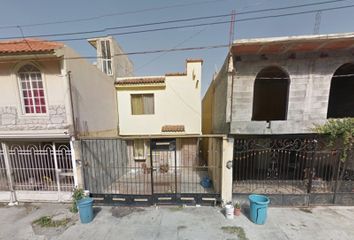 Casa en fraccionamiento en  Calle Cerro De Las Mitras 2801-2899, El Peñón, Guadalupe, Nuevo León, 67182, Mex