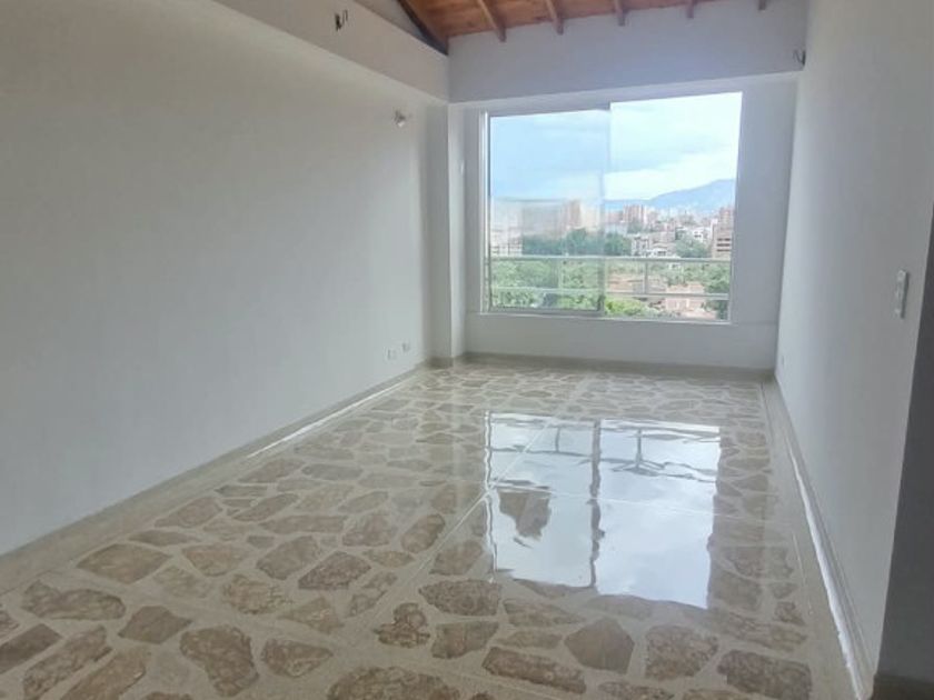 Apartamento en arriendo Calasanz, Occidente