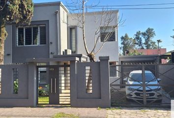 Casa en  Fray Mamerto Esquiú 173, Monte Grande, Esteban Echeverría, B1842, Buenos Aires, Arg