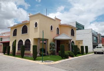 Casa en  Privada Privada De Los Juníperos 105, Arboledas De San Javier, Pachuca De Soto, Pachuca De Soto, Hidalgo, 42084, Mex