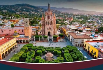 Casa en fraccionamiento en  Calle Benito Juárez, Colinas De San Miguel, San Miguel De Allende, Guanajuato, 37727, Mex