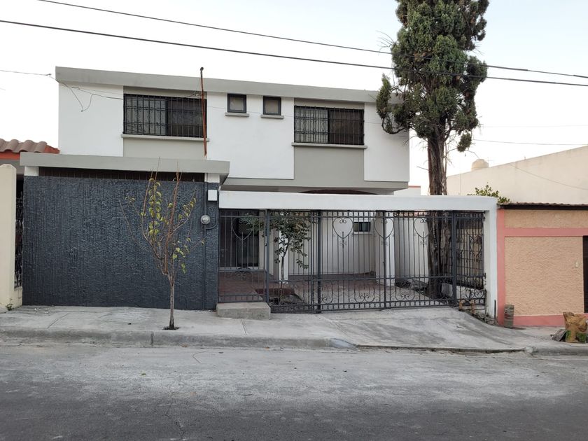 venta Casa en Monterrey Centro, Monterrey (03-CV-8597)