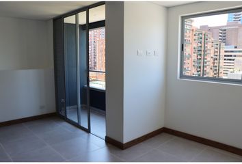 Apartamento en  Poblado, Medellín