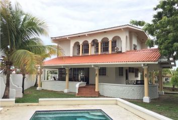 Casa de playa con piscina  vista al mar (RL)