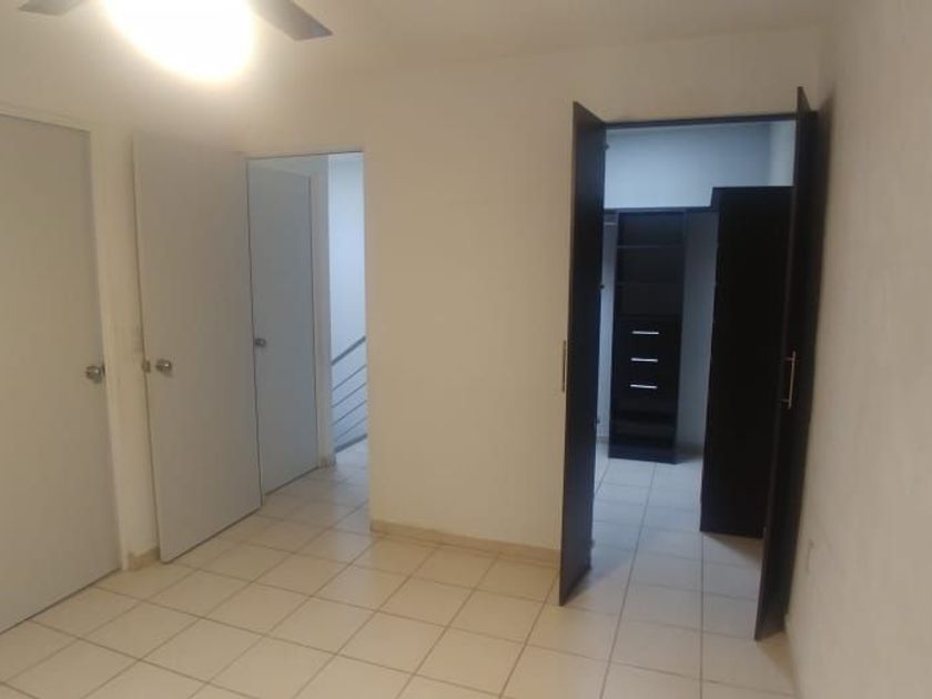 venta Casa en Sierra Nogal, León (EBDZ9034s) icasas.mx