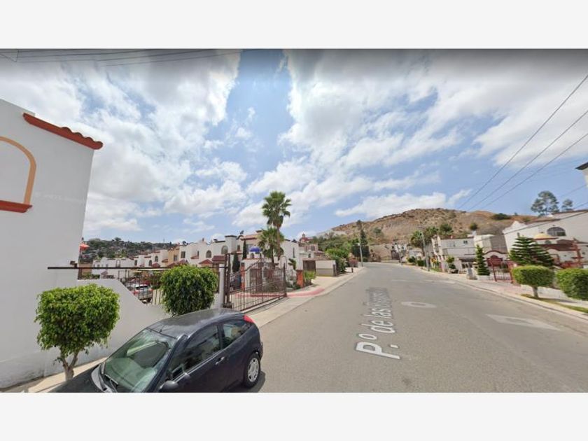 venta Casa en Jardines de Agua Caliente, Tijuana (MX22NM5976) icasas.mx